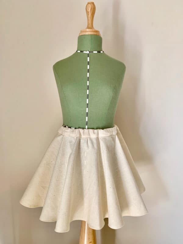 Falda capa