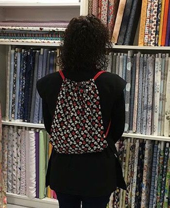 Mochila con cuerdas